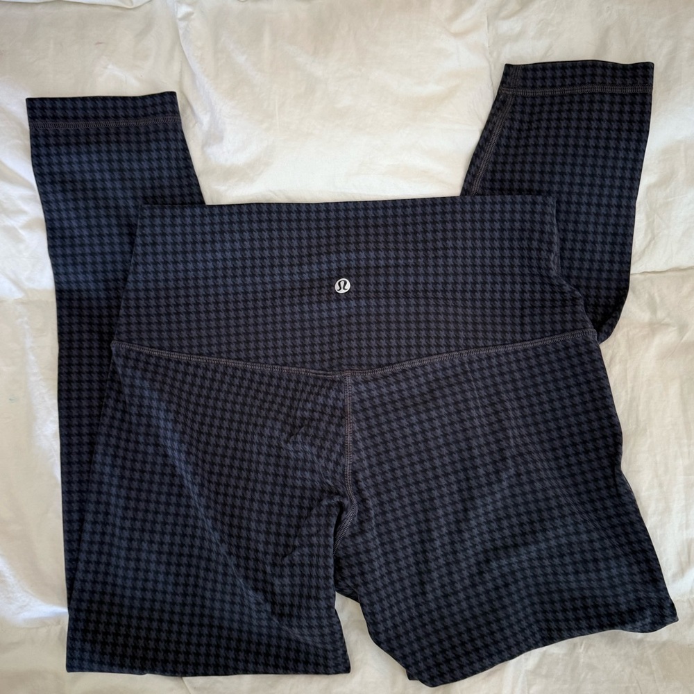 Lululemon Dark Houndstooth Leggings